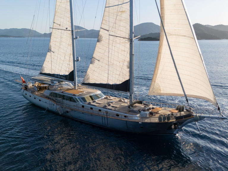 Ein Custom Made Silver Moon mieten in Bodrum
