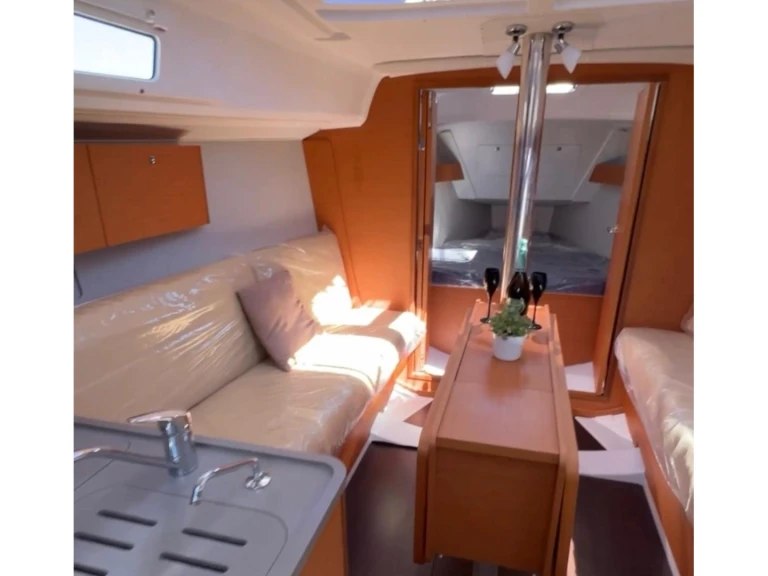 Boot mieten Furnari günstig Dufour 32