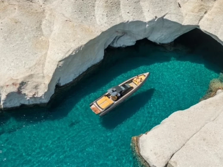 Boot mieten Lavrion günstig Technohull Omega 41