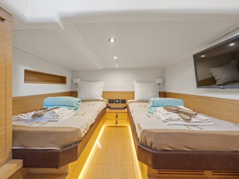 Vermietung Motorboot Pardo Yachts mit Führerschein