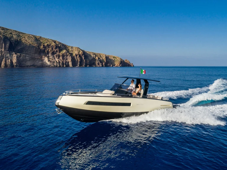 Bootsverleih Invictus  Invictus 280 TT Poltu Quatu Samboat