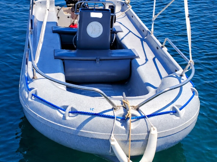 Ein Tohatsu NEVEUX SAS FUN YAK 3.90 mieten in La Ciotat