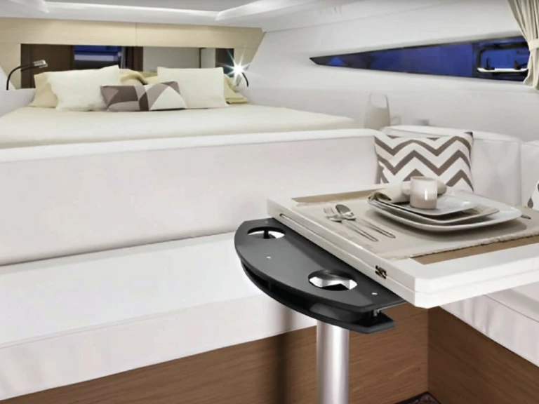 Bootsverleih Jeanneau Leader 36 Cannes Samboat