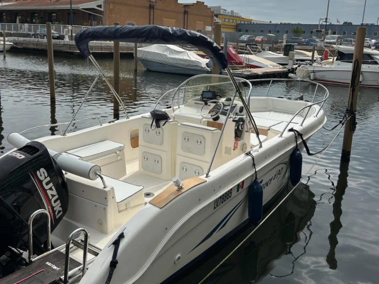 Motorboot mit oder ohne Skipper Saver mieten in San Giuliano - Venezia