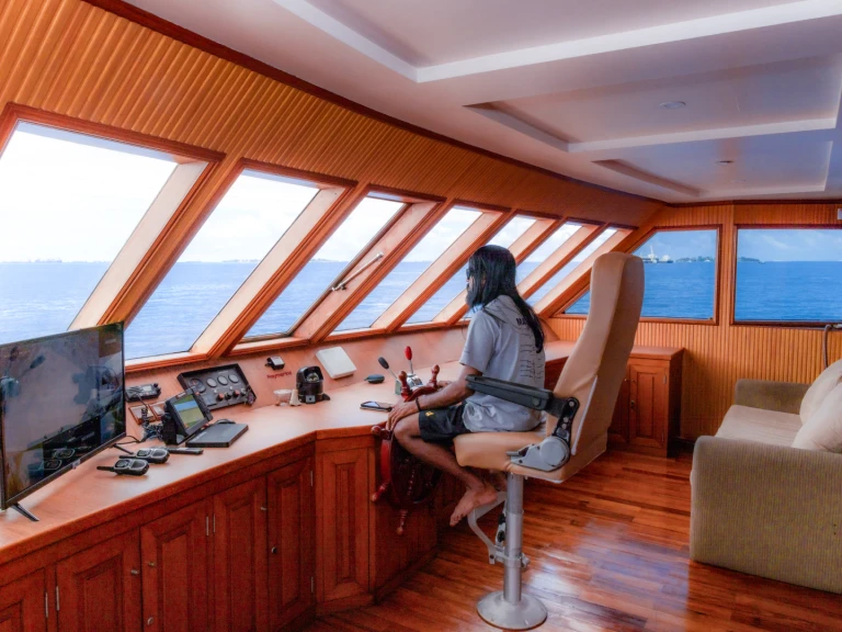 Boot mieten Hulhumale günstig Duke of York - Cabin (triple-1 double + 1 single bed)