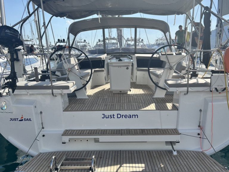 Ein Bénéteau Oceanis 46.1 mieten in Göcek