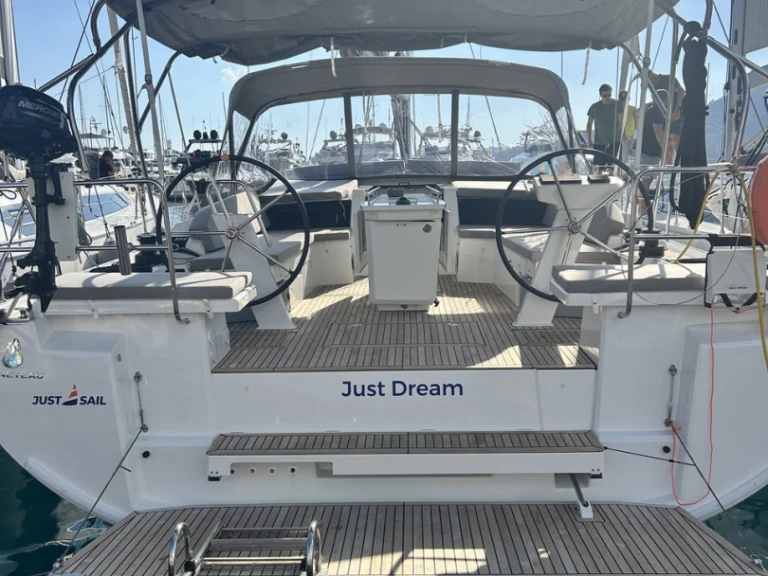 Ein Bénéteau Oceanis 46.1 mieten in Göcek