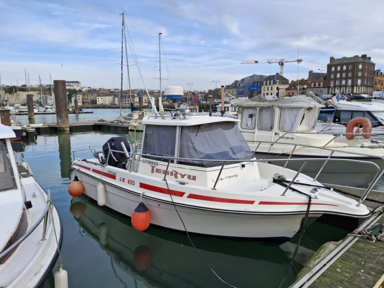 Ein Guymarine GM 620 mieten in Dieppe