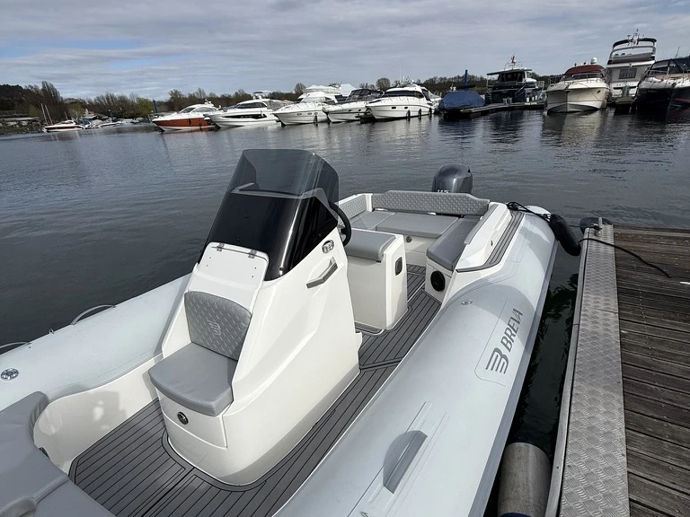 Schlauchboot mieten in Sorrent zum besten Preis