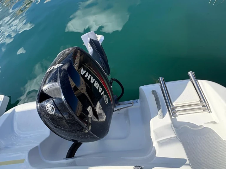 Bootsverleih Ranieri Azzurra 20 Tropea Samboat