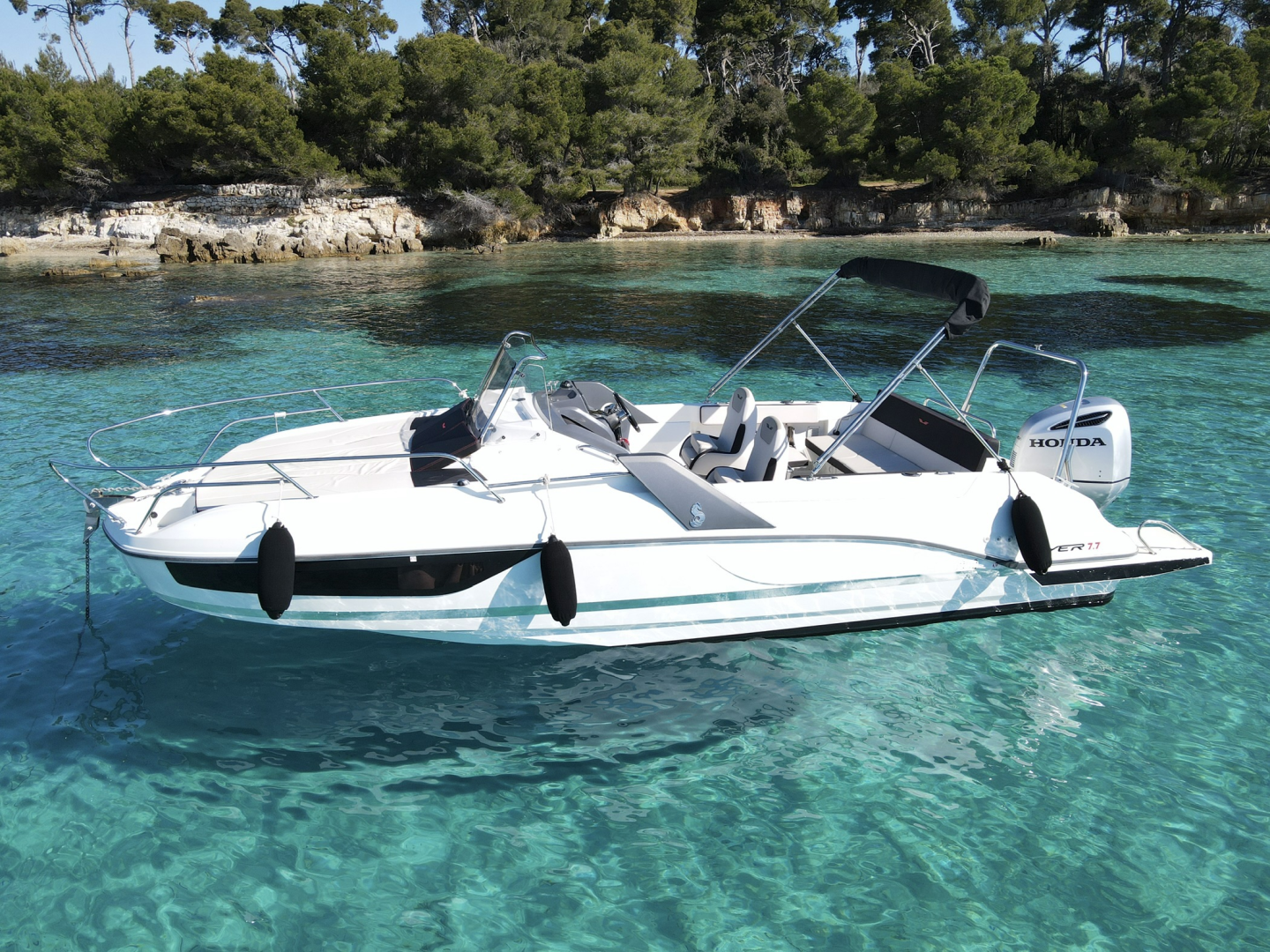 YachtCharter in Mandelieu-la-Napoule - Bénéteau Flyer 7.7 SUNdeck auf SamBoat