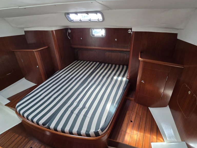 Bootsverleih Bénéteau OCEANIS 40 CC Palamós Samboat