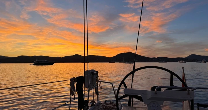 Segelboot mit oder ohne Skipper Solaris mieten in Monaco
