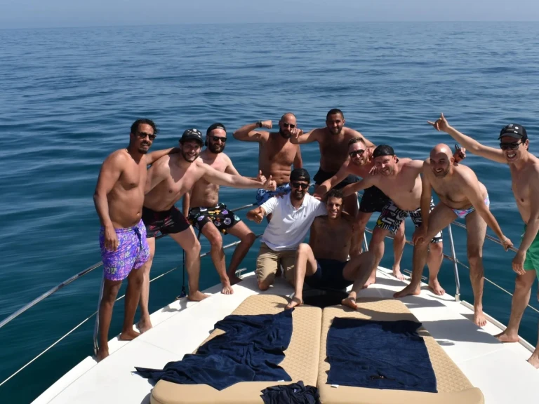 Princess v45 mieten Marbella