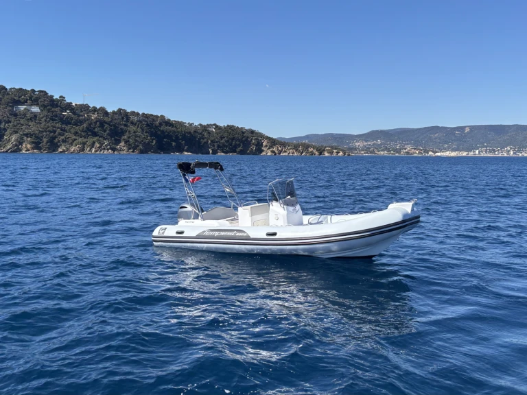 Motorboot mieten in Le Lavandou - Capelli Tempest 630