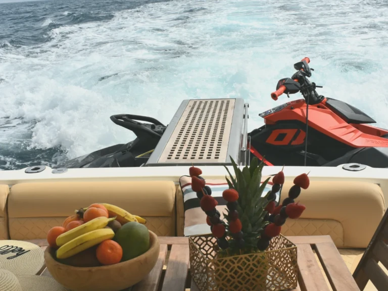 Motorboot mieten in Marbella zum besten Preis