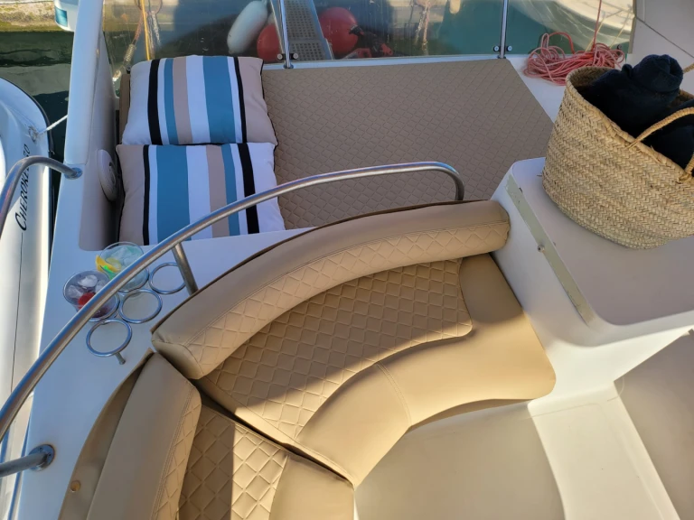 Ein Rodman Rodman 44 Fly mieten in Marbella