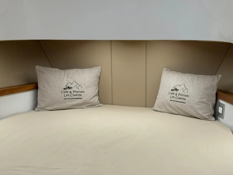 YachtCharter in Sorrent - italyure 35 auf SamBoat