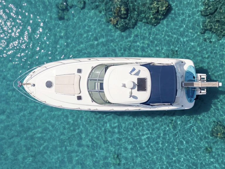 Sea Ray Sea Ray 455 Sundancer mieten Skiathos