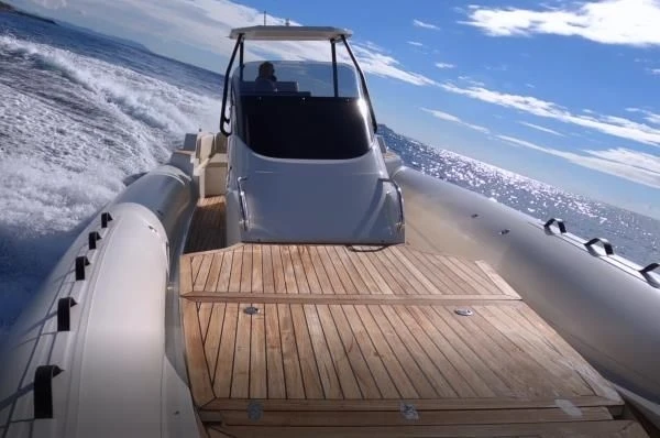 YachtCharter in Marine de Sant'Ambrogio - Nuova Jolly NUOVA JOLLY 33 auf SamBoat