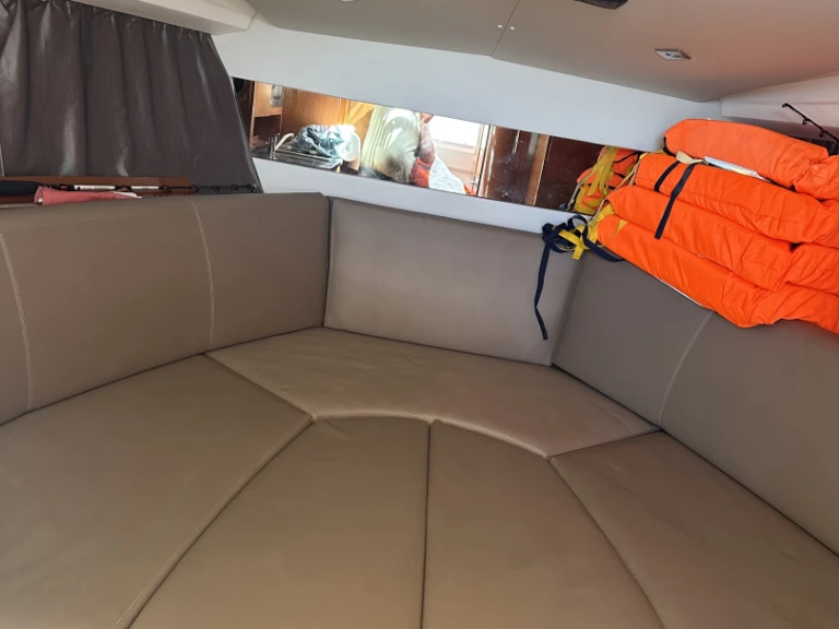 Motorboot mieten in Mandelieu-la-Napoule zum besten Preis