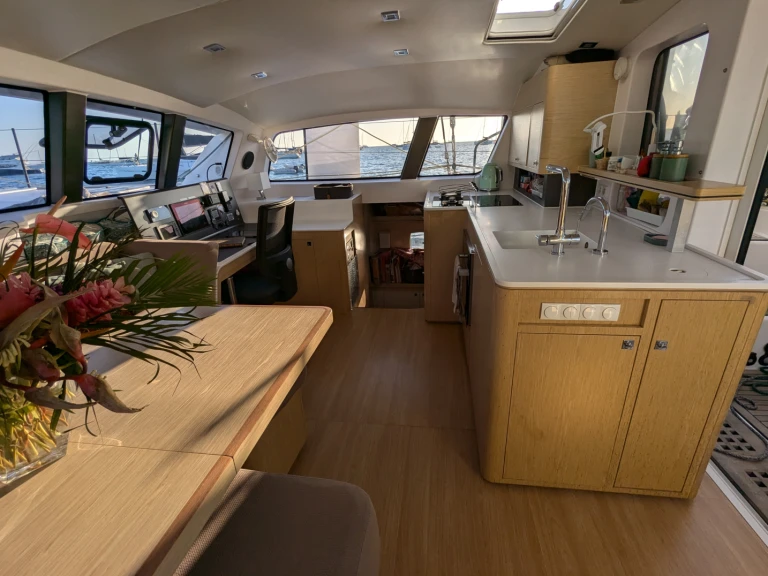 Katamaran mit oder ohne Skipper Outremer mieten in Carnon-Plage