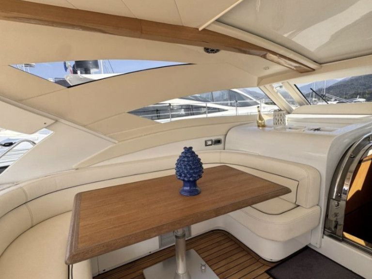 Cayman Cayman 55 WA mieten Salerno