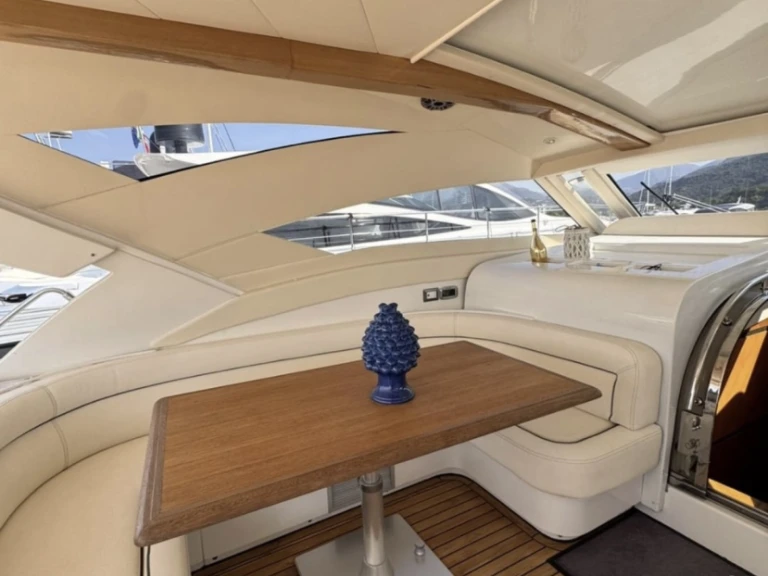 Cayman Cayman 55 WA mieten Salerno