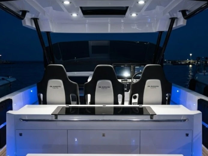 Vermietung Motorboot De Antonio mit Führerschein