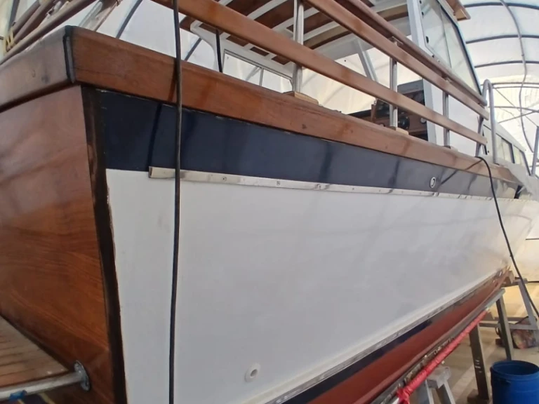 Motorboot mieten in Mahón zum besten Preis