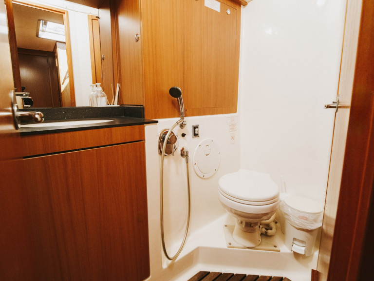 YachtCharter in Adeje - Bavaria Cruiser 55 auf SamBoat