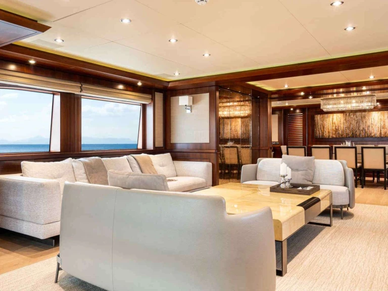 CRN Ancona PALATIAL mieten Athen