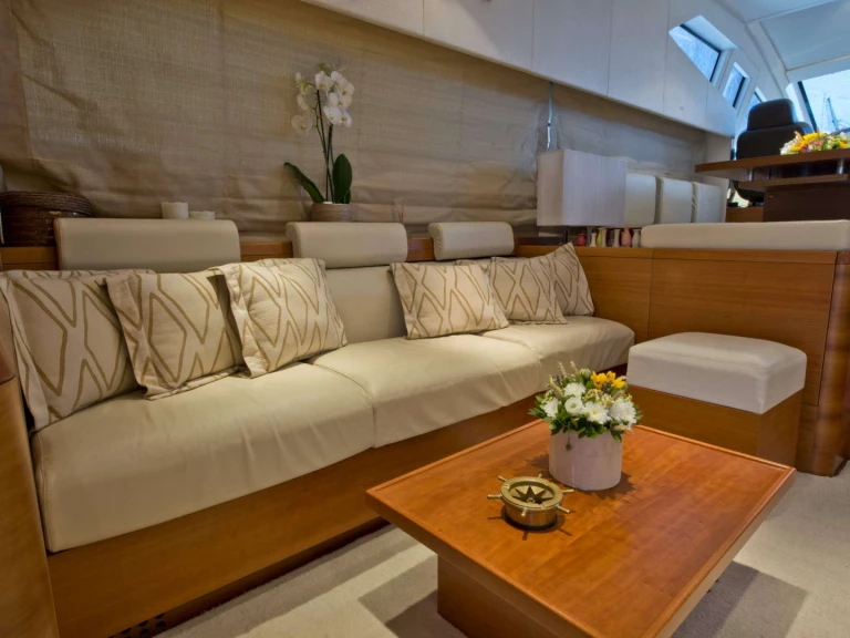 YachtCharter in Eleusis - Aicon JULY auf SamBoat