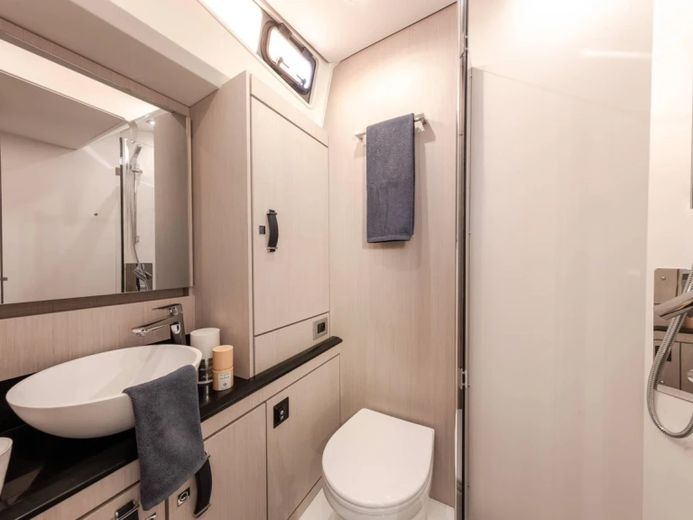 YachtCharter in Bari - Jeanneau Jeanneau 60 auf SamBoat