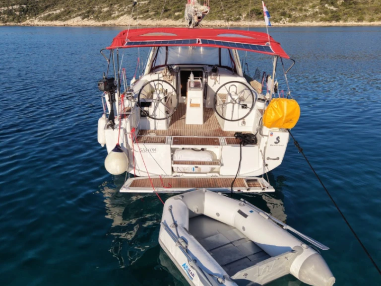 Bootsverleih Bénéteau Oceanis 35 Split Samboat