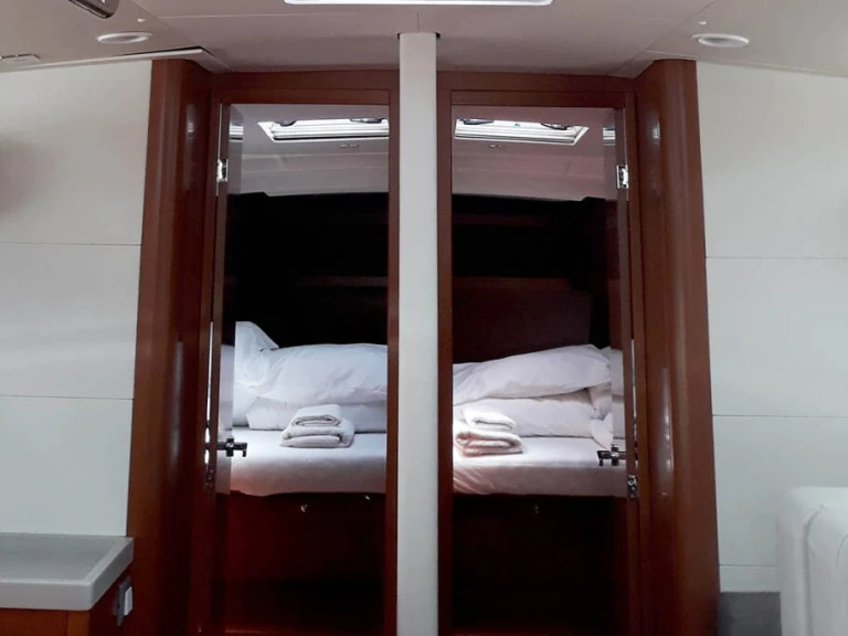 YachtCharter in Piräus - Bénéteau Oceanis 46.1 auf SamBoat