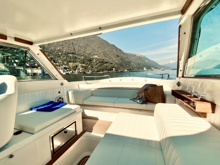 Vermietung Motorboot Colombo mit Führerschein