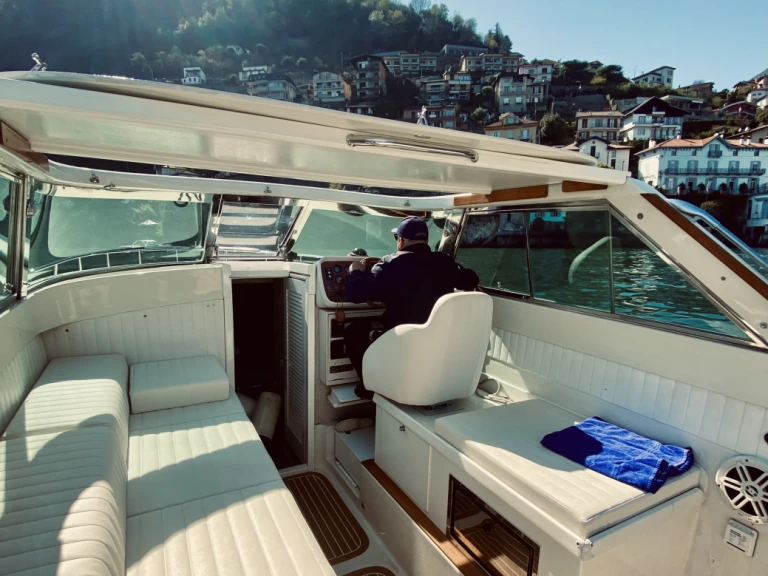 Motorboot mieten in Como (City) zum besten Preis