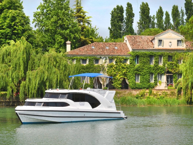 Vermietung Yacht Houseboat Holidays Italia S.R.L. mit Führerschein
