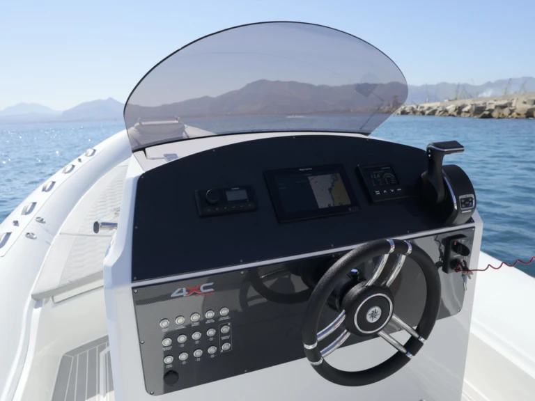 Boot mieten Saint-Florent günstig HA 8.5