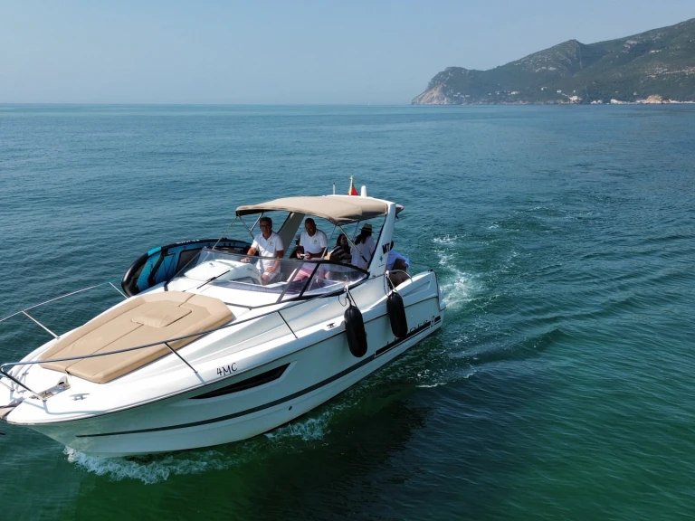 YachtCharter in Marina de Tróia - Jeanneau Leader 8 auf SamBoat