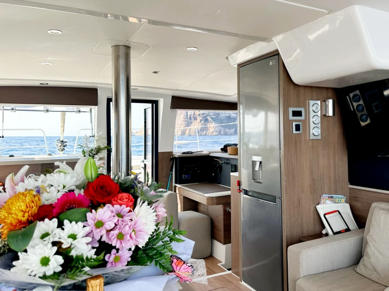 Ein Catana BALI4.2 mieten in Dénia