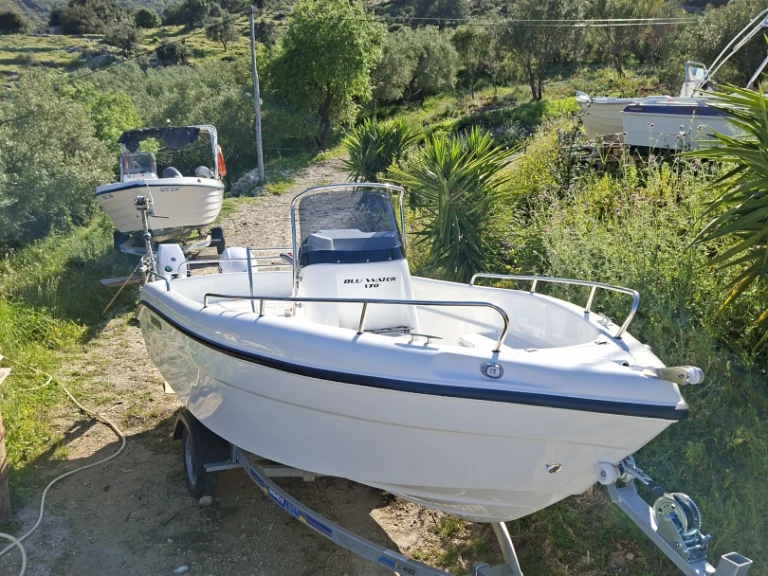 Boot mieten Kerí günstig Blu Water 170