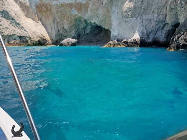 YachtCharter in Kerí - Poseidon Blu Water 170 auf SamBoat