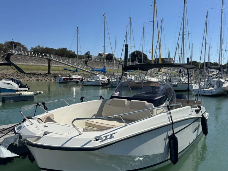 Motorboot mit oder ohne Skipper Quicksilver mieten in Port des Minimes