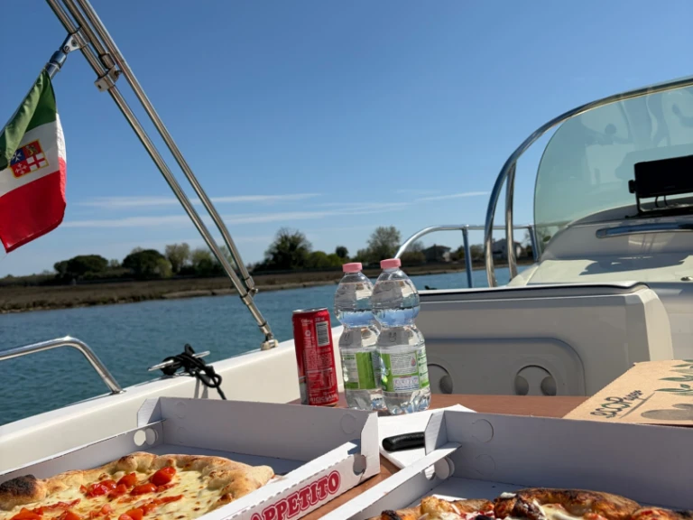 Boot mieten San Giuliano - Venezia günstig Saver 690 Open