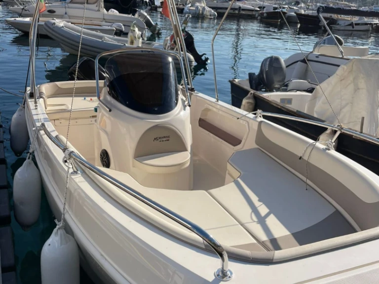 Motorboot mieten in Lipari zum besten Preis