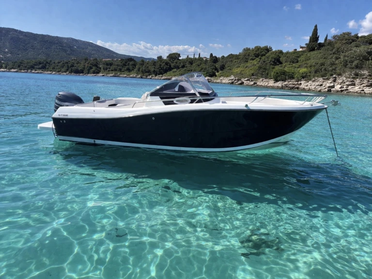 Vermietung Motorboot Pacific Craft mit Führerschein