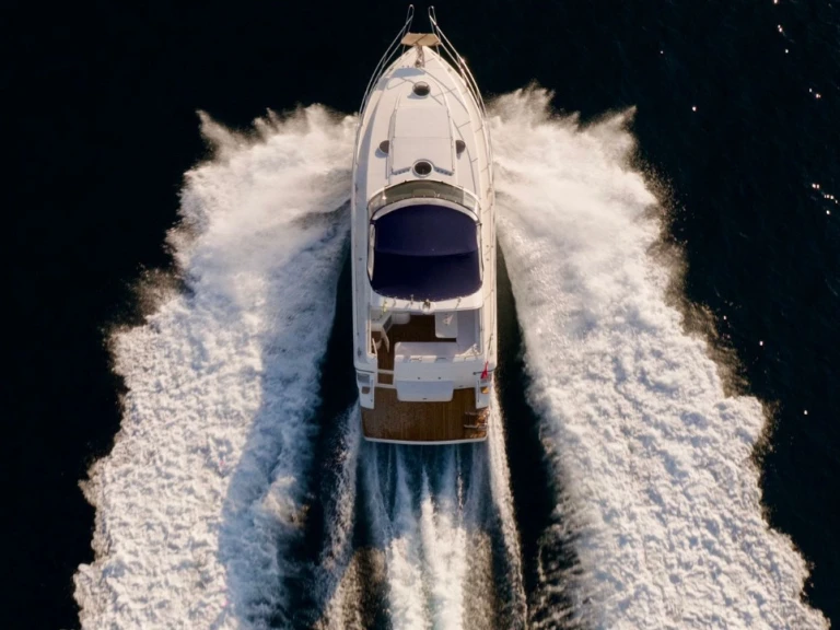 Vermietung Motorboot FIRELANE  mit Führerschein