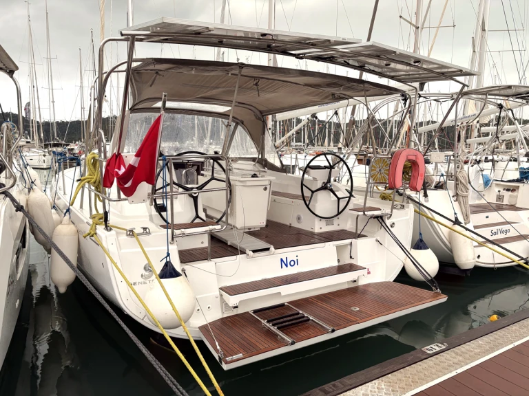 Bootsverleih Bénéteau Oceanis 40.1 Orhaniye Samboat